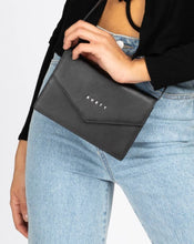 Load image into Gallery viewer, GRACE CONVERTIBLE SIDE BAG - BLACK
