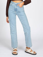 Load image into Gallery viewer, HIGH WIDE STRAIGHT LEG JEAN
