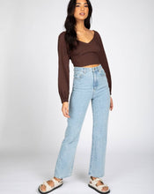 Load image into Gallery viewer, HIGH WIDE STRAIGHT LEG JEAN
