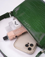 Load image into Gallery viewer, MILA HANDBAG - Dark Emerald
