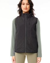 Load image into Gallery viewer, WMNS LOW LOFT VEST
