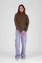 Load image into Gallery viewer, TURTLE KNIT - OLIVE
