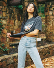 Load image into Gallery viewer, HIGH WIDE STRAIGHT LEG JEAN
