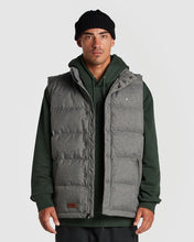 Load image into Gallery viewer, MENS CLASSIC DOWN VEST
