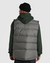 Load image into Gallery viewer, MENS CLASSIC DOWN VEST
