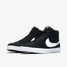 Load image into Gallery viewer, NIKE SB ZOOM BLAZER MID - BLK/WHITE
